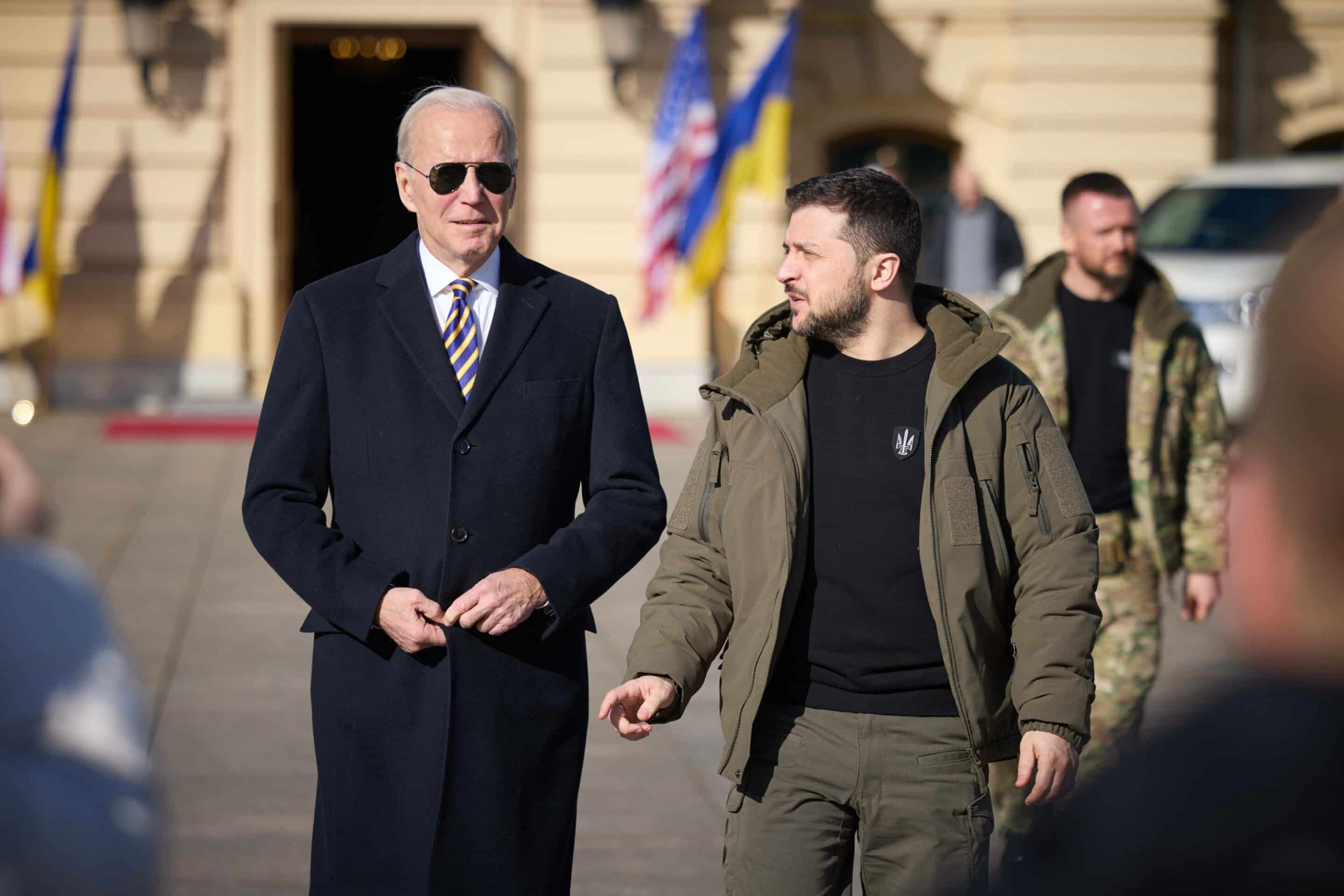 Le président américain Joe Biden rencontre le président ukrainien Volodymyr Zelensky à Kiev, en Ukraine, le lundi 20 février. 2023. Joe Biden fait un voyage surprise à Kiev avant le premier anniversaire de l invasion de l Ukraine par la Russie.
Crédit : Newscom/eyepress119877/EPN/Newscom/SIPA/2302210024