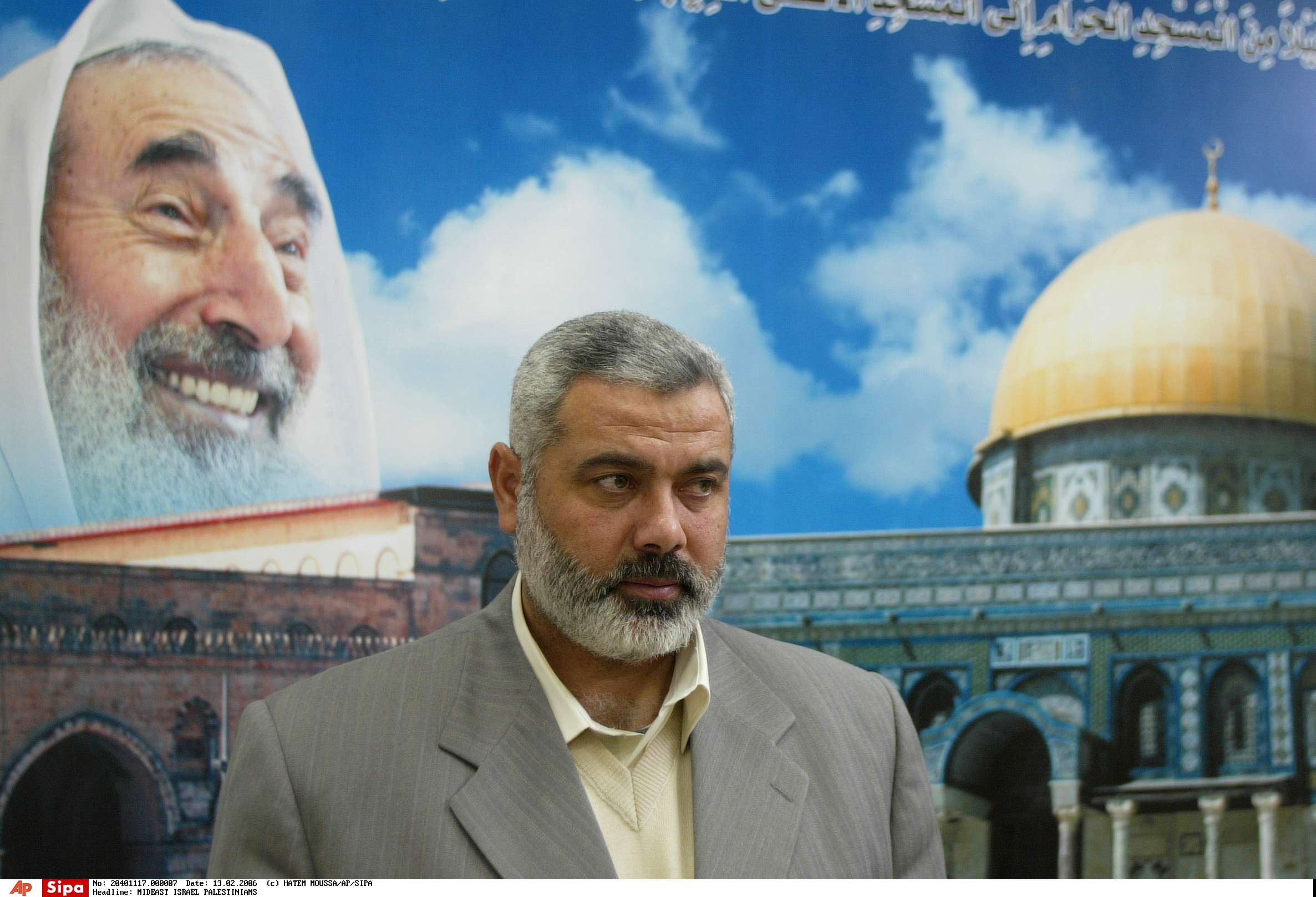 Hamas leader Ismail Haniyeh (AP Photo/Hatem Moussa)/MIDEAST_ISRAEL_PALESTINIANS_JRL134/0602131808